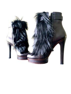 Gucci Womens Black Leather & Alpaca Fur Platform Ankle Boots Size 36 With Box